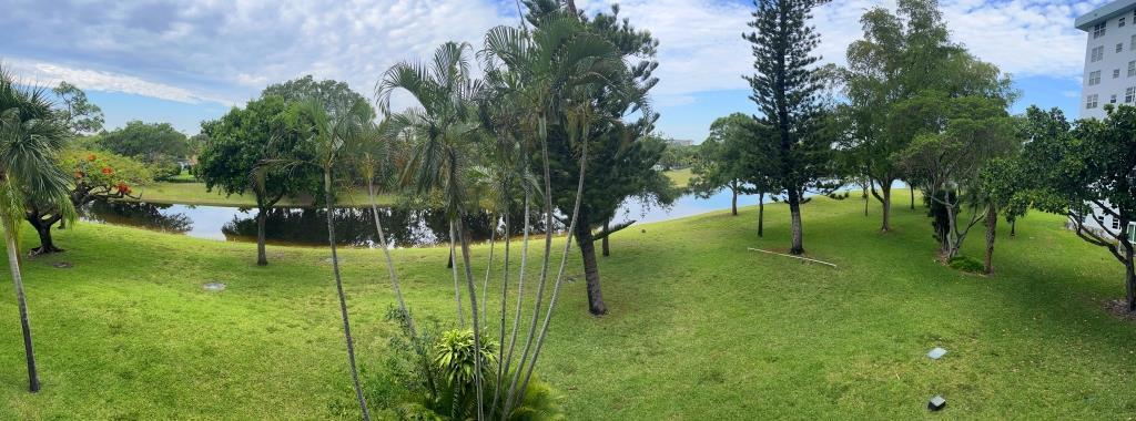NO 38 PALM-AIRE COUNTRY CLUB 4 - Residential