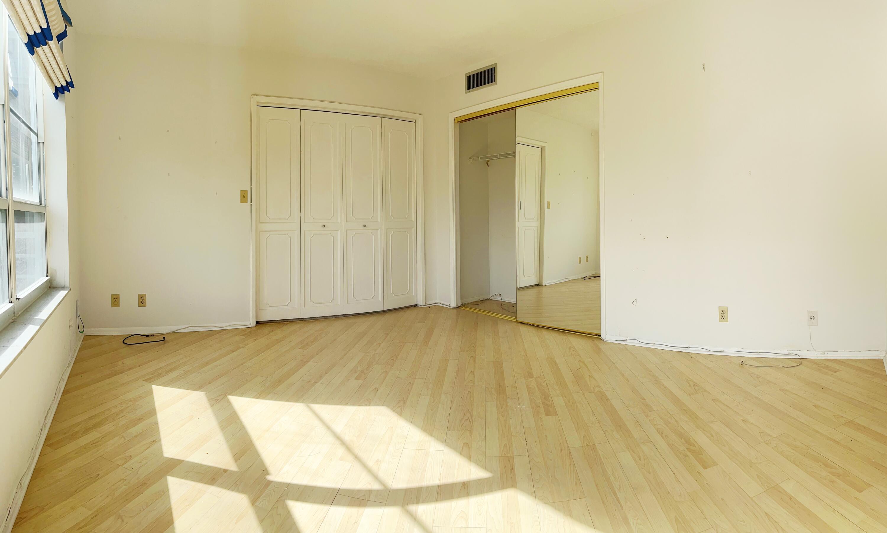 NO 38 PALM-AIRE COUNTRY CLUB 4 - Residential