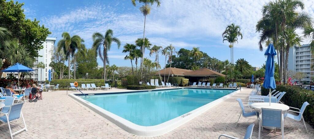 NO 38 PALM-AIRE COUNTRY CLUB 4 - Residential