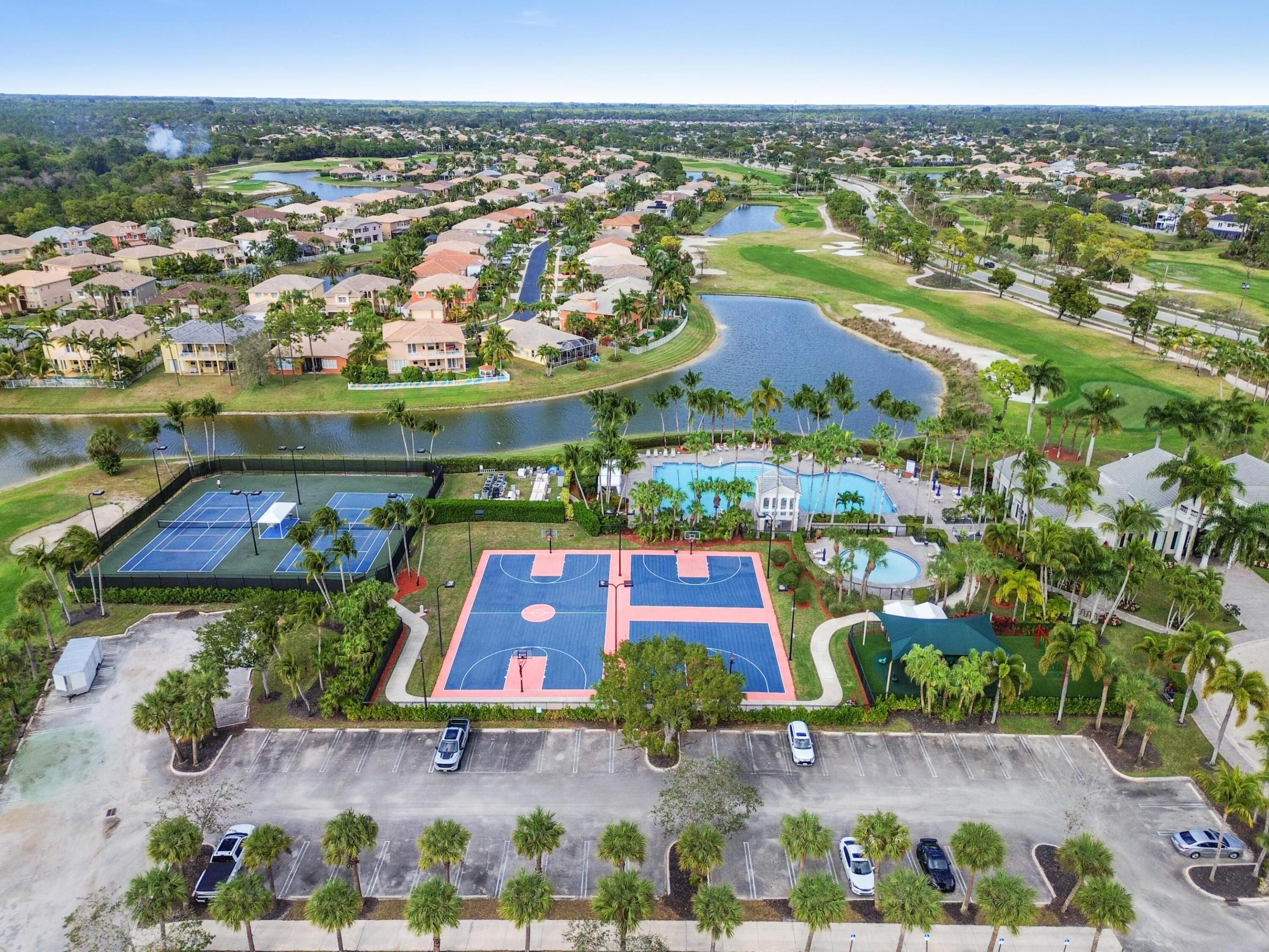 MADISON GREEN - Residential