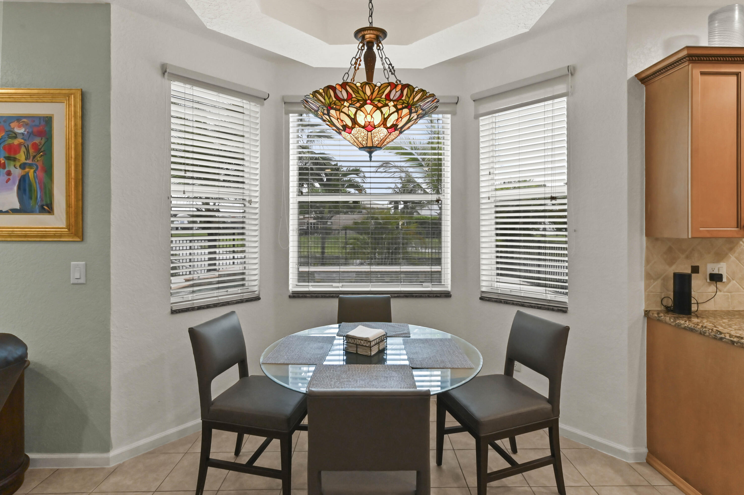 MADISON GREEN - Residential