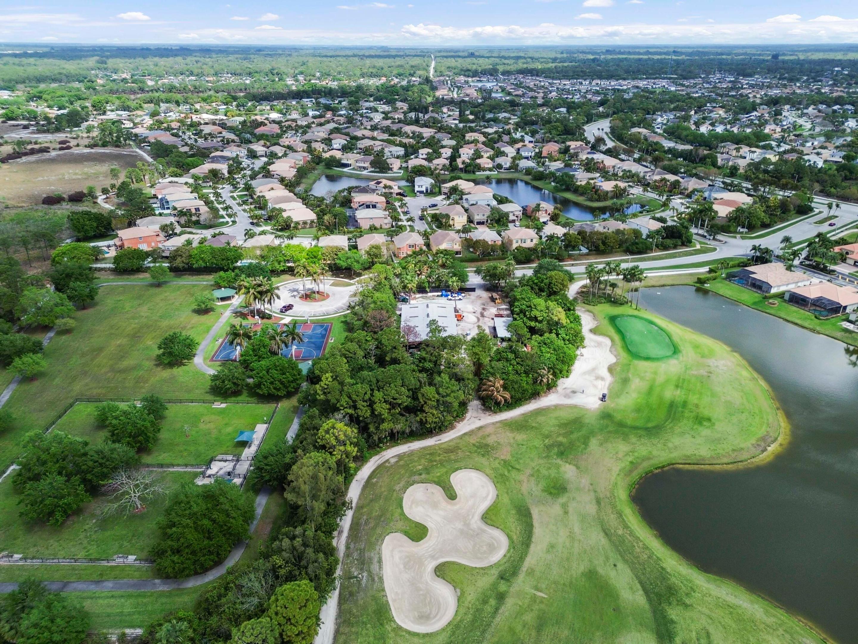 MADISON GREEN - Residential