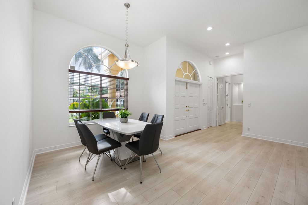 Photo of 127 NW 108th Terrace, Plantation, FL 33324 (MLS # R11009044)