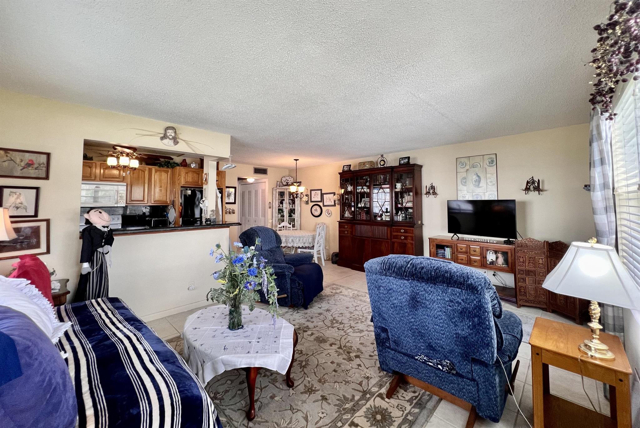 CENTURY VILLAGE -CAMDEN CONDOS - Residential