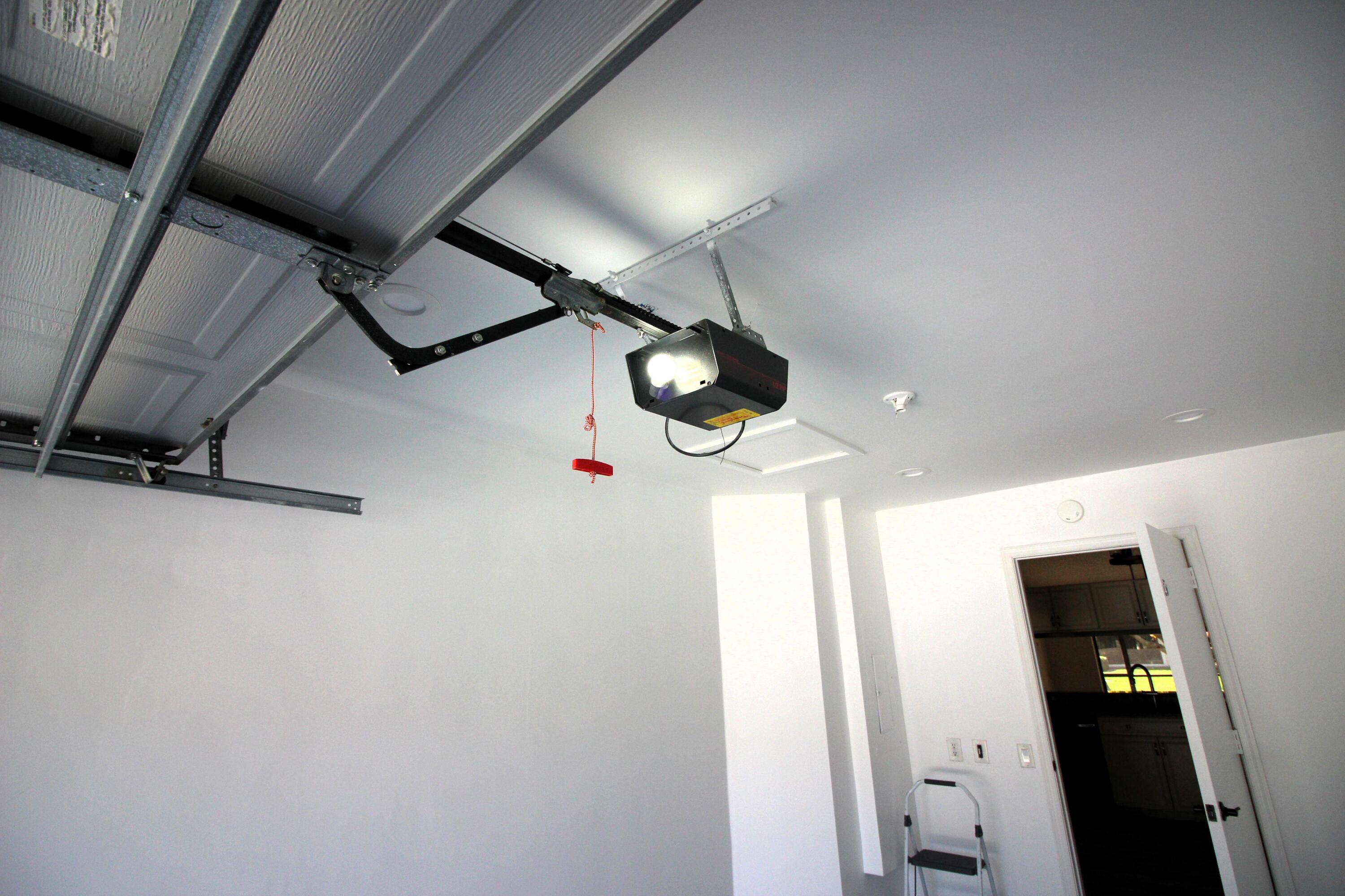 WINDWOOD UNIT I - Residential Lease