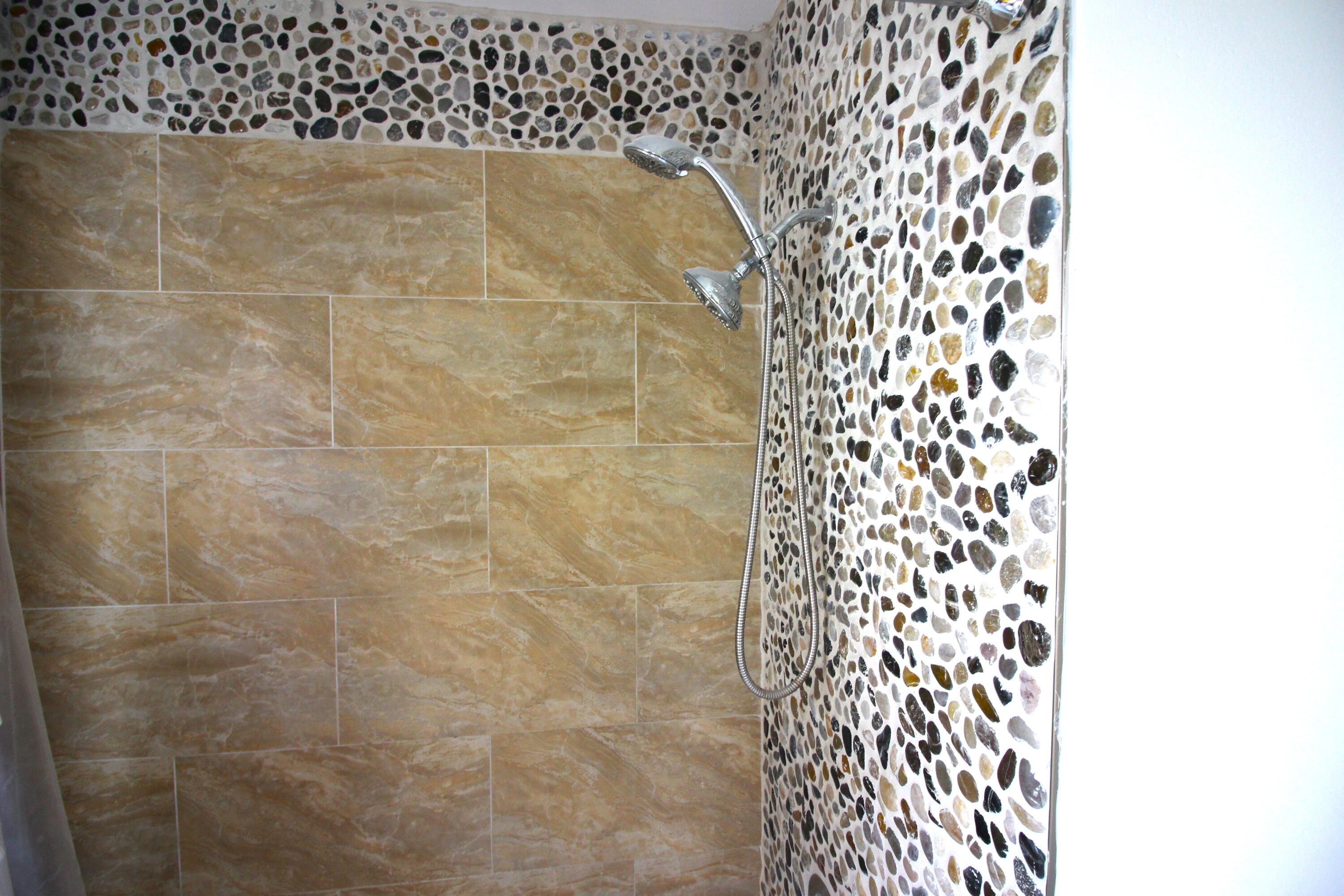 WINDWOOD UNIT I - Residential Lease