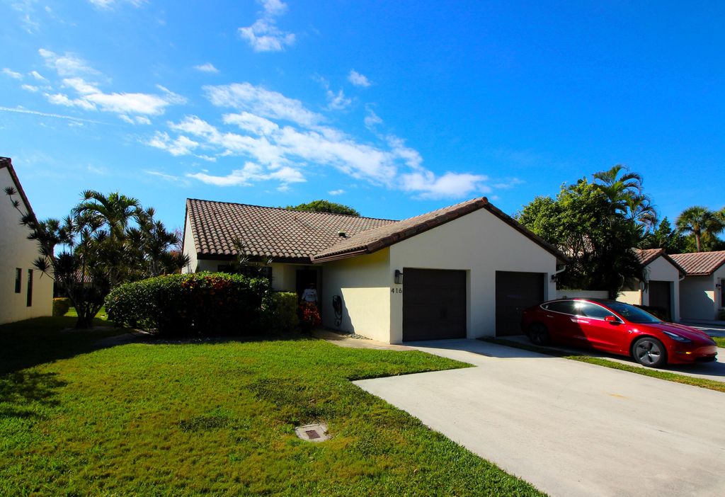 Photo of 416 Buttonwood Place, Boca Raton, FL 33431 (MLS # R11162350)