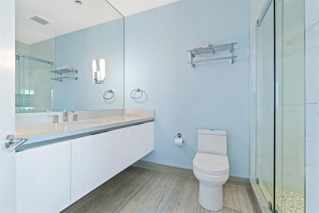 TROPIC ISLE 2ND SEC - Residential