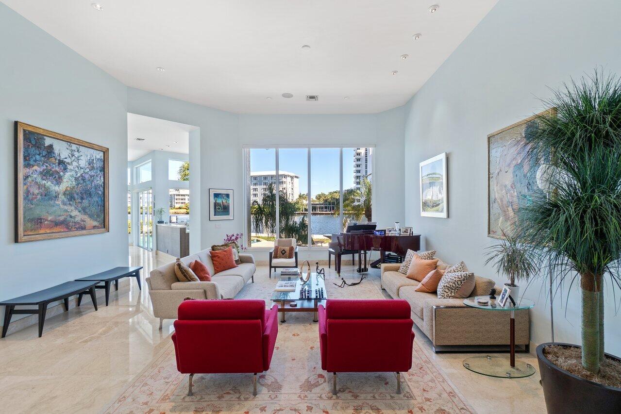 TROPIC ISLE 2ND SEC - Residential