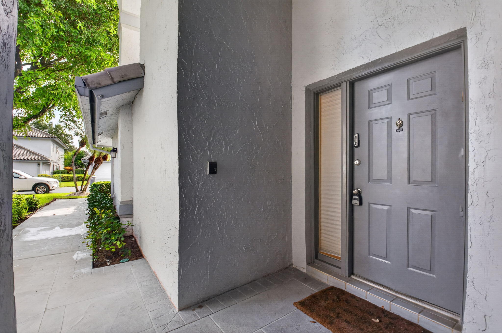 11611 BRIARWOOD Circle 3