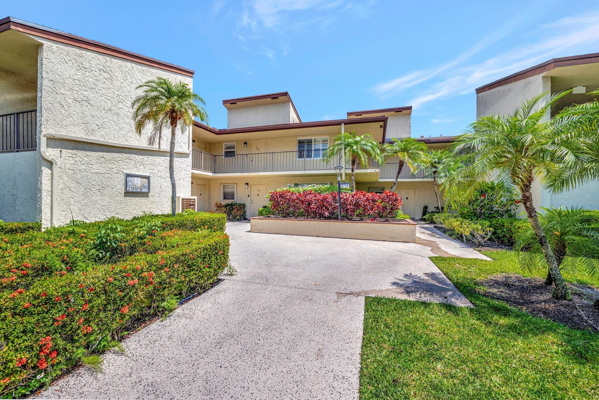 THE CYPRESS AT WOODMONT - Residential