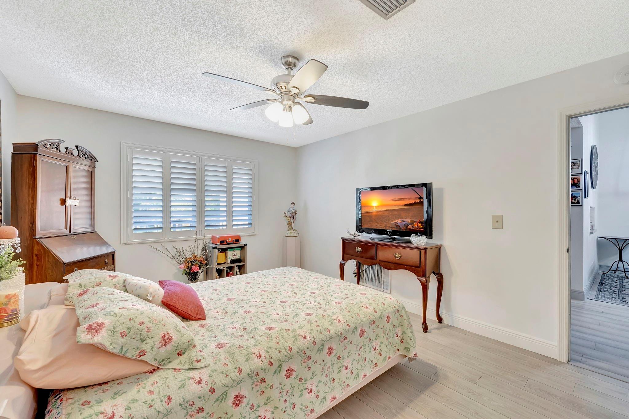 THE CYPRESS AT WOODMONT - Residential