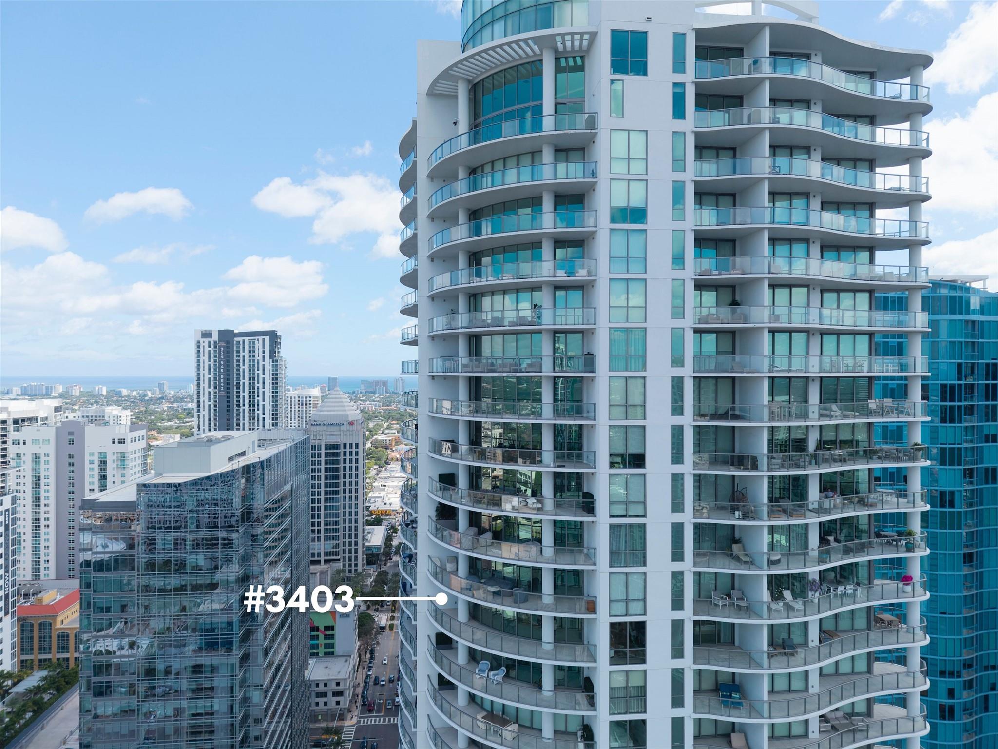 100 Las Olas - Residential