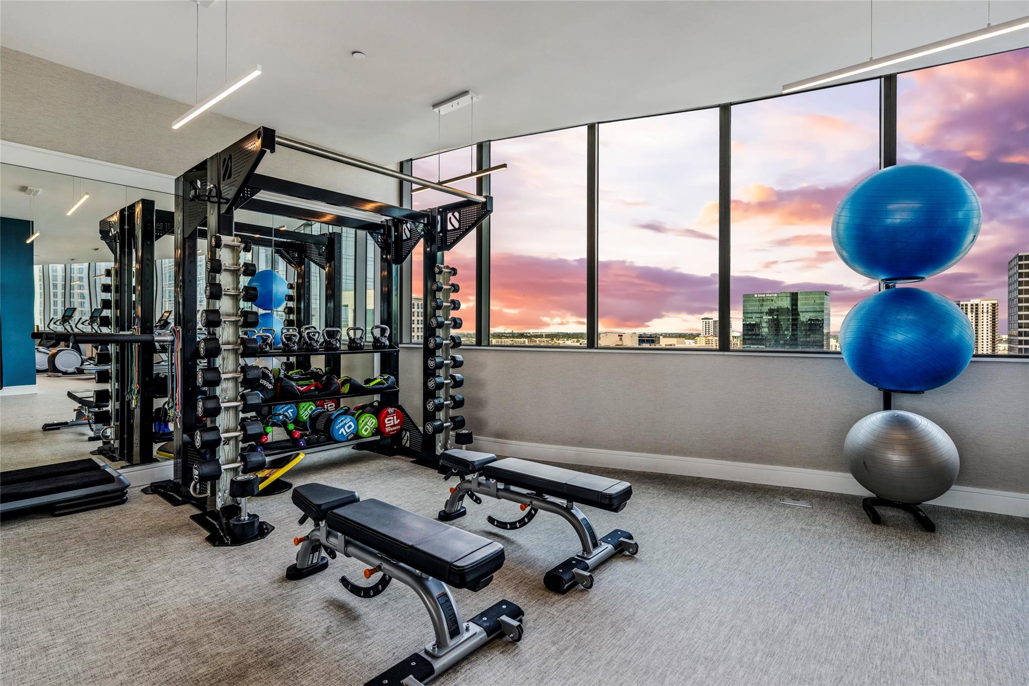 100 Las Olas - Residential