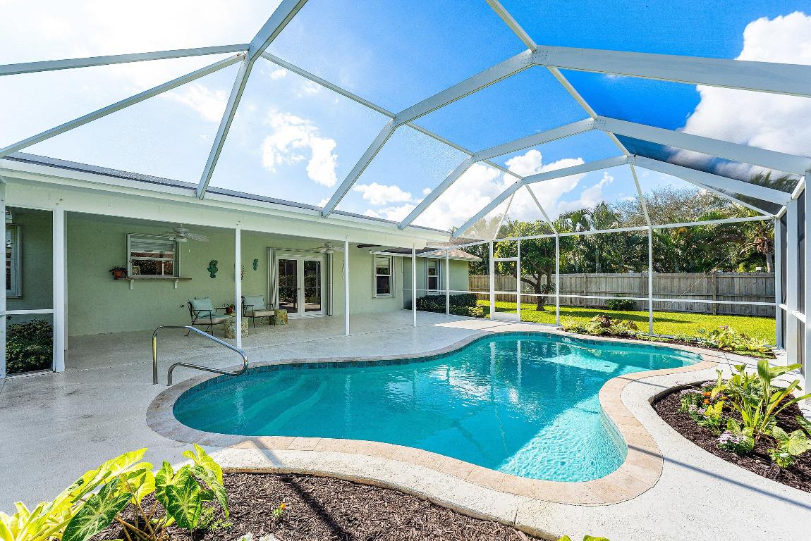 FOREST HILLS - Residential