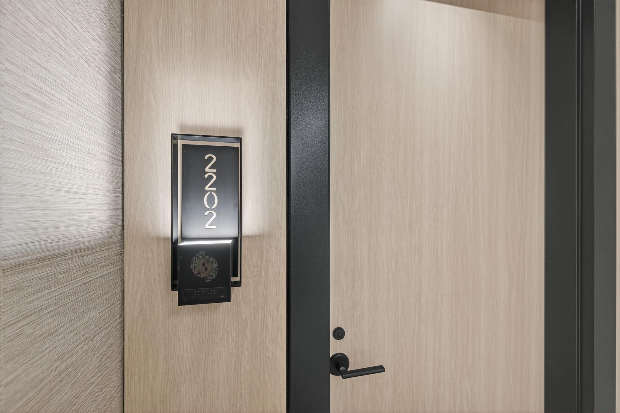 SELENE OCEANFRONT RESIDEN - Residential