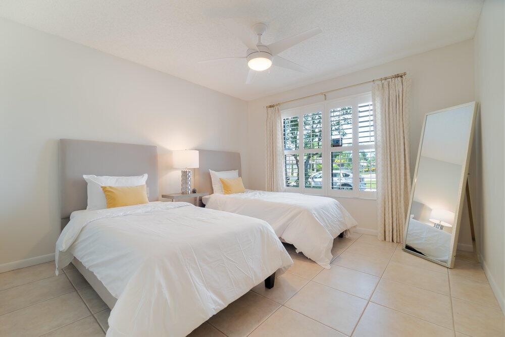 BEDFORD MEWS AT WELLINGTO - Residential