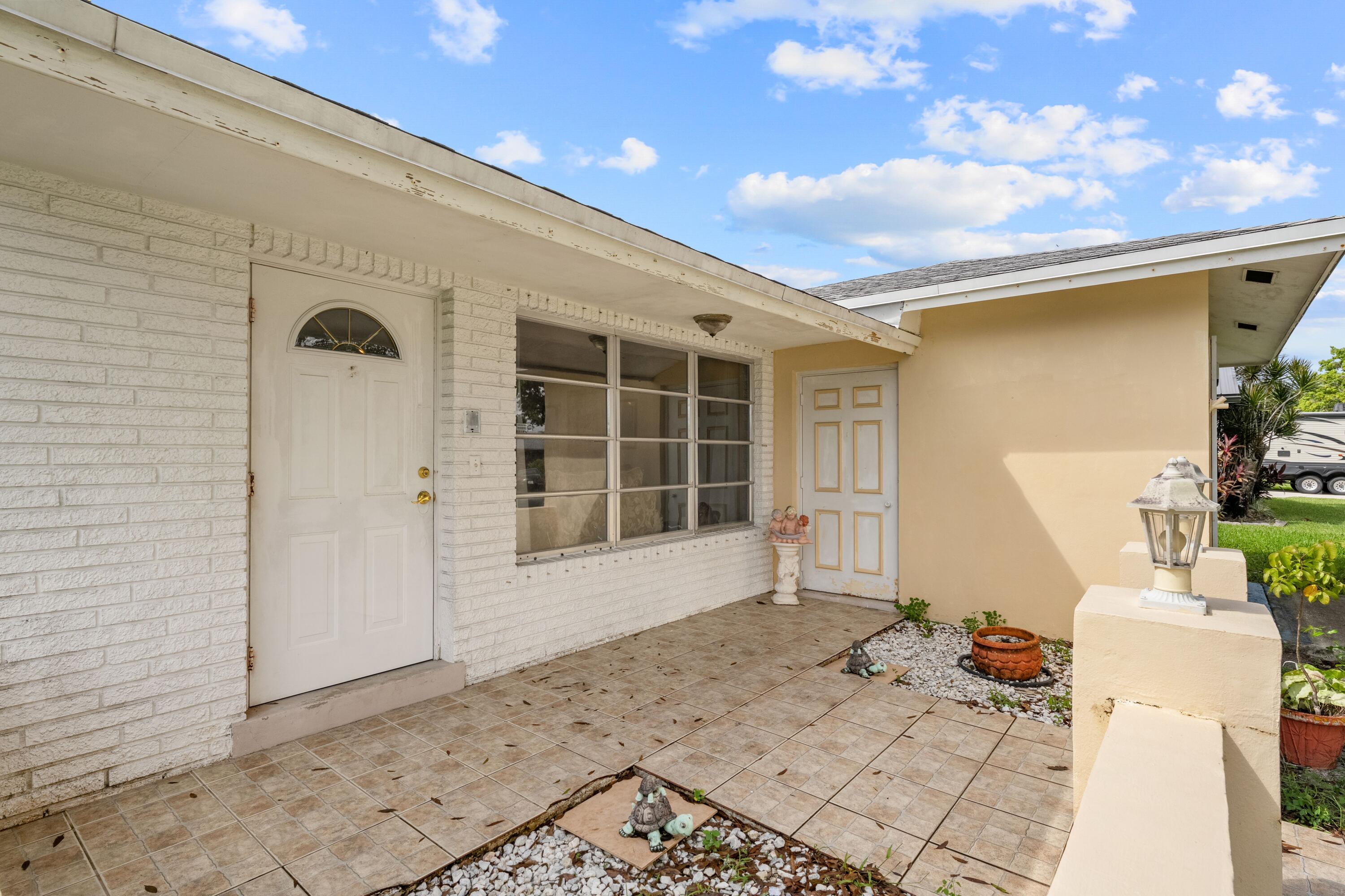 138 Sandpiper Avenue