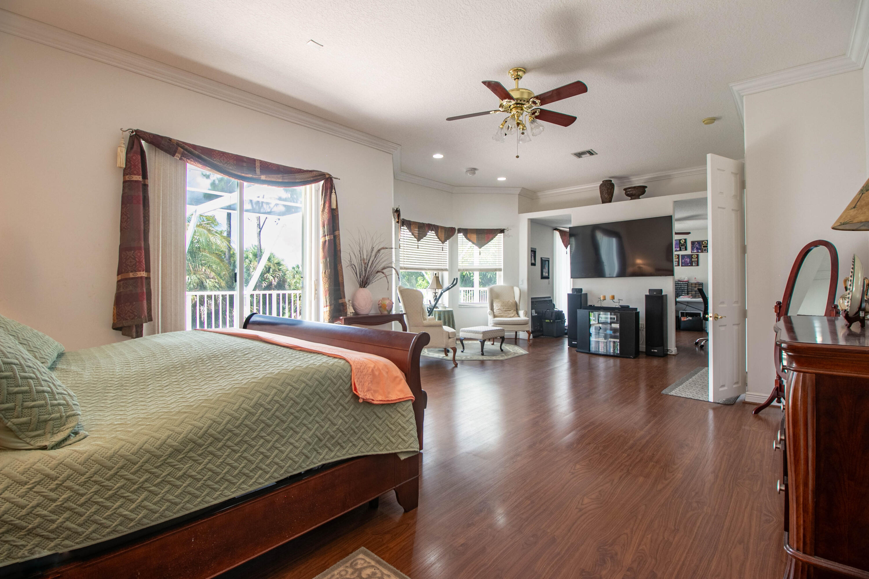 MADISON GREEN 1 - Residential