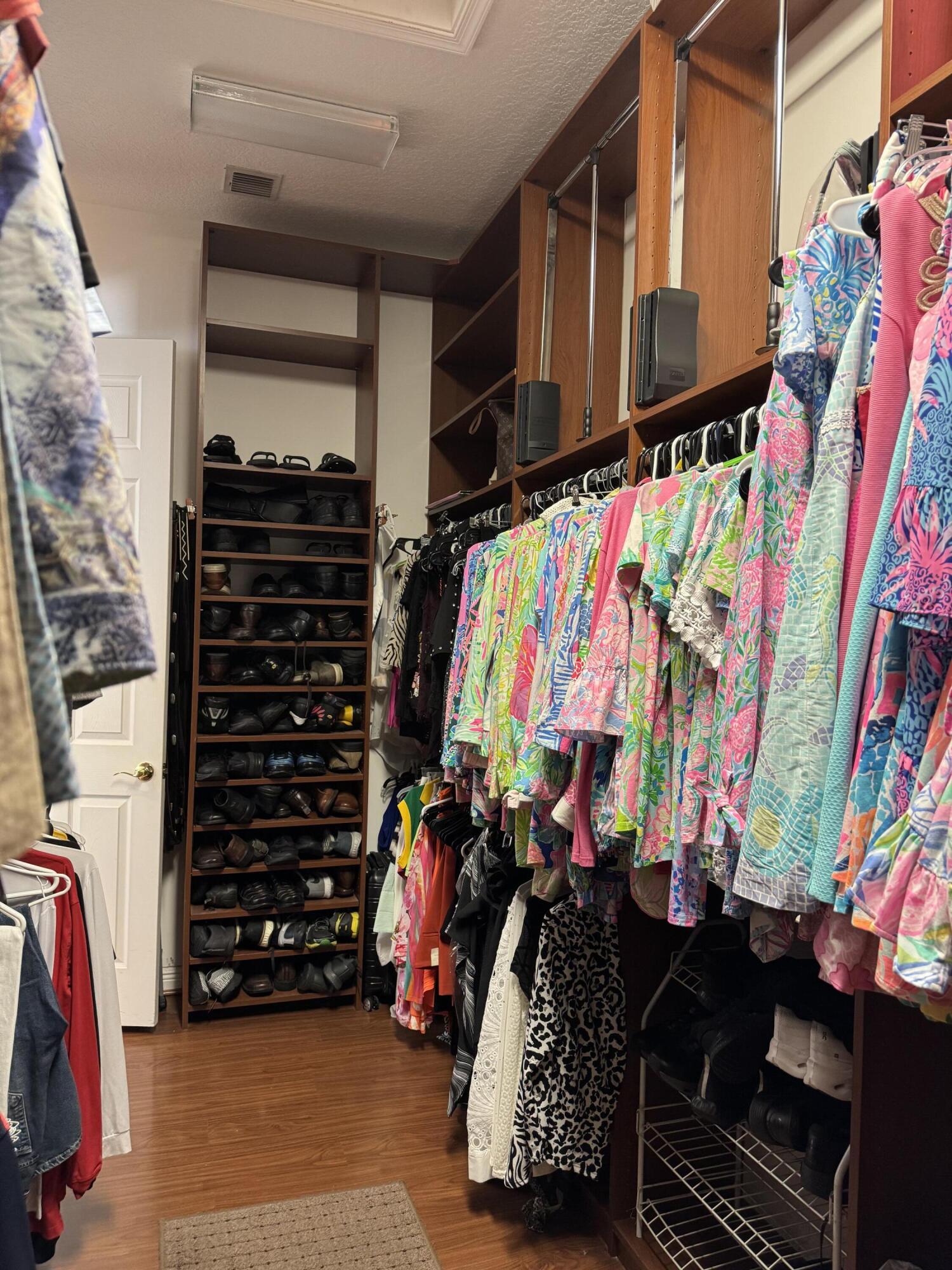 MADISON GREEN 1 - Residential