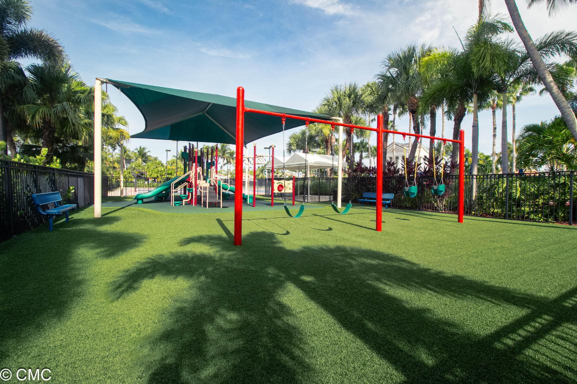 MADISON GREEN 1 - Residential