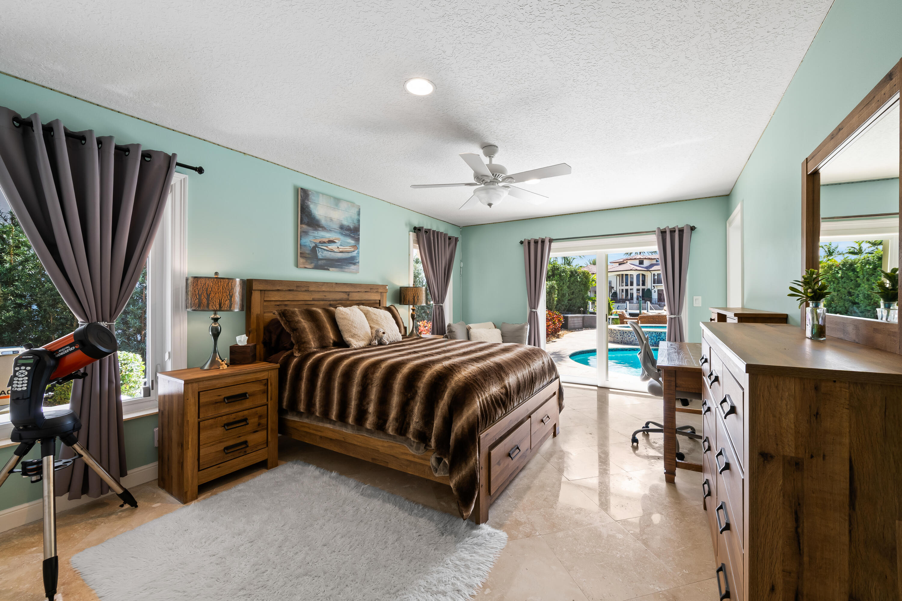 LIGHTHOUSE POINT 6TH SEC - Residential