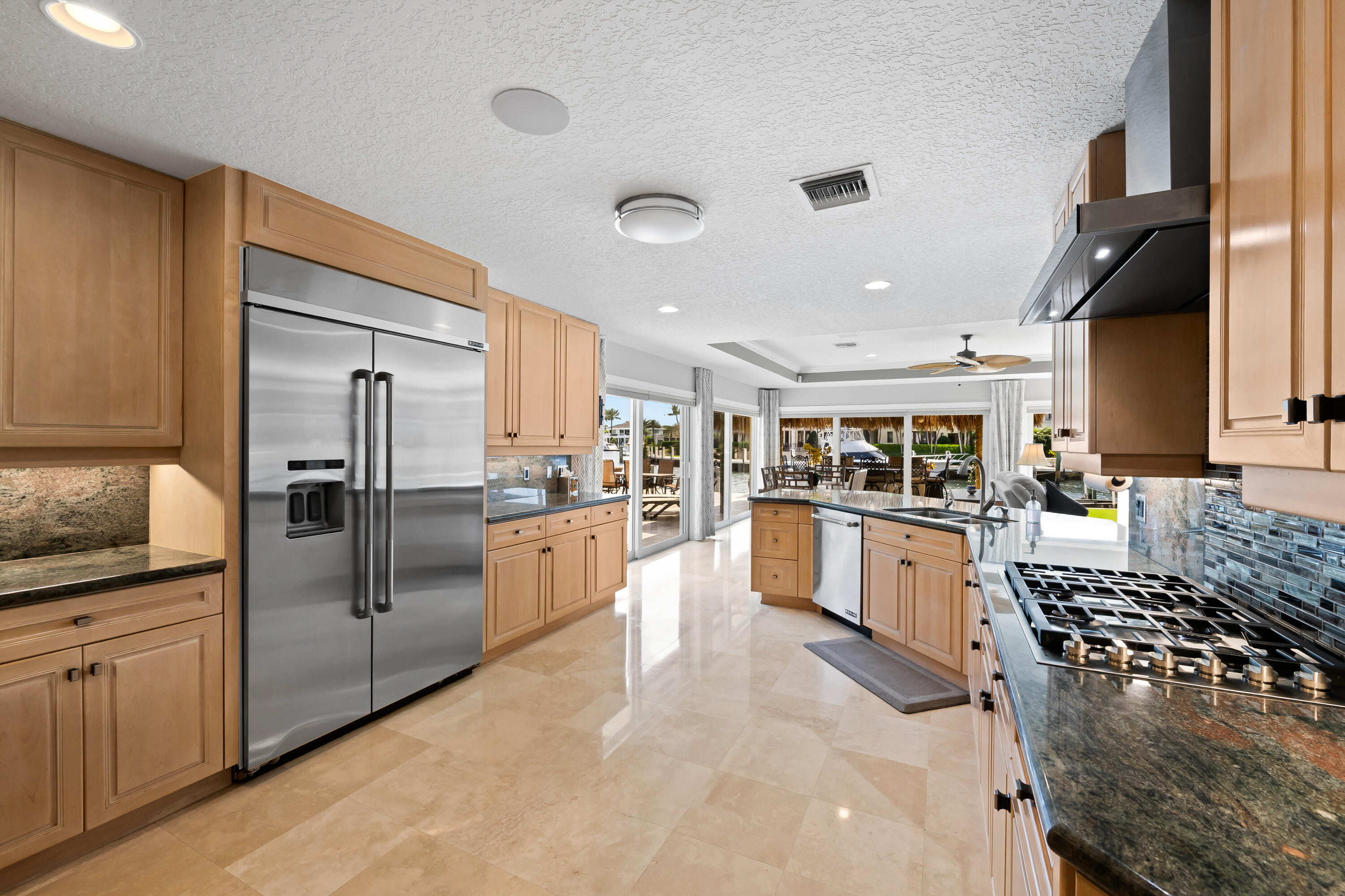 LIGHTHOUSE POINT 6TH SEC - Residential