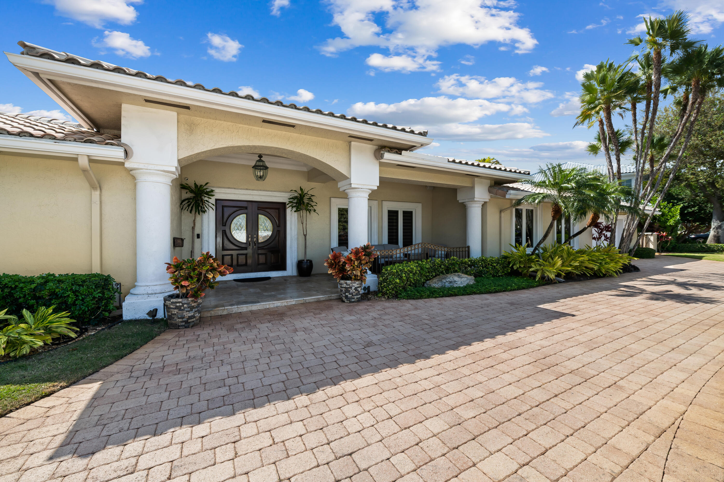 LIGHTHOUSE POINT 6TH SEC - Residential