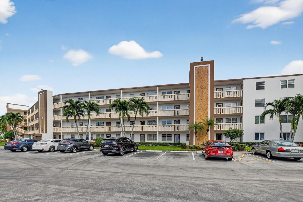 CENTURY VILLAGE - Residential