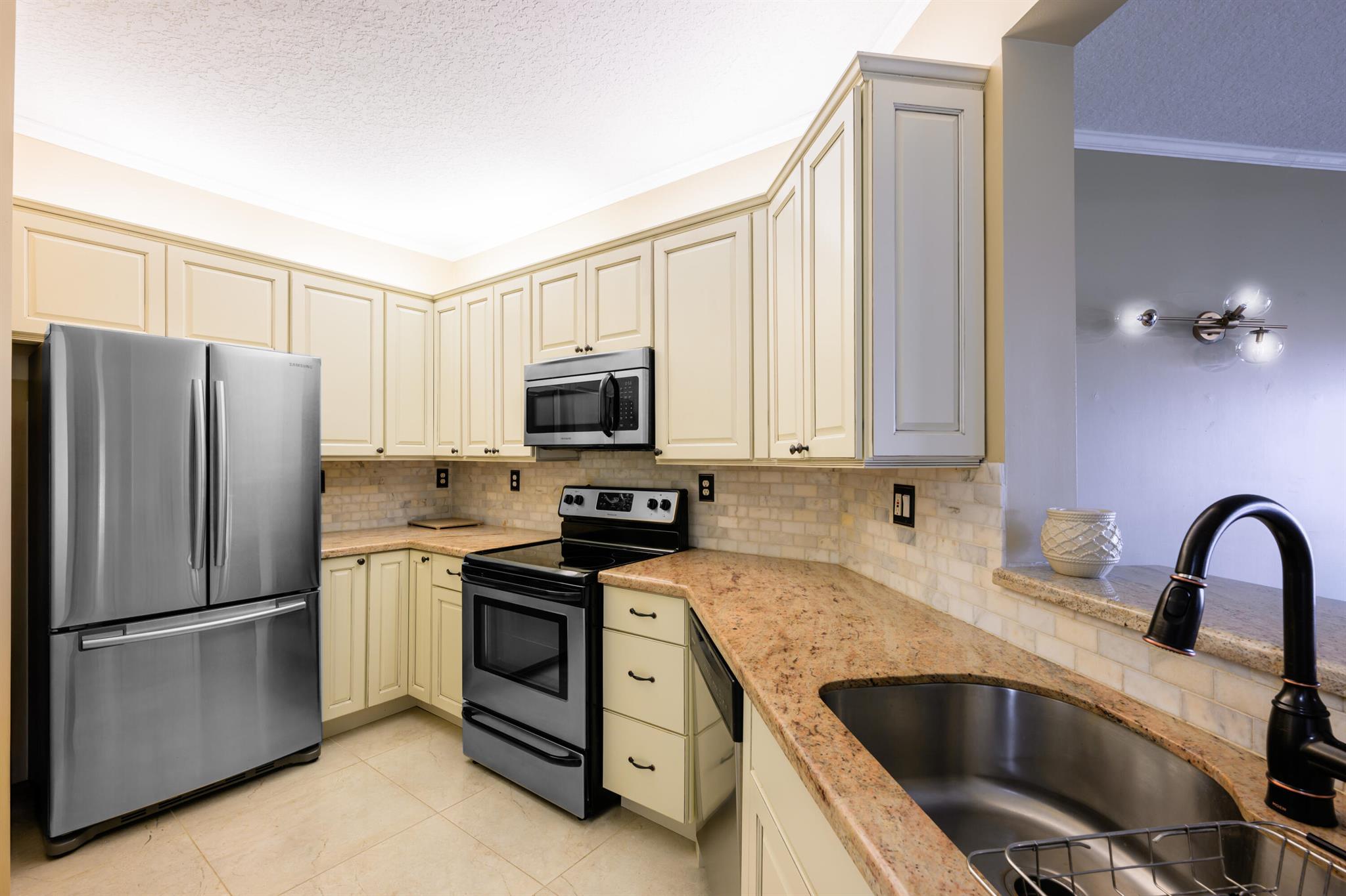 OCEAN TRACE CONDO - Residential Lease