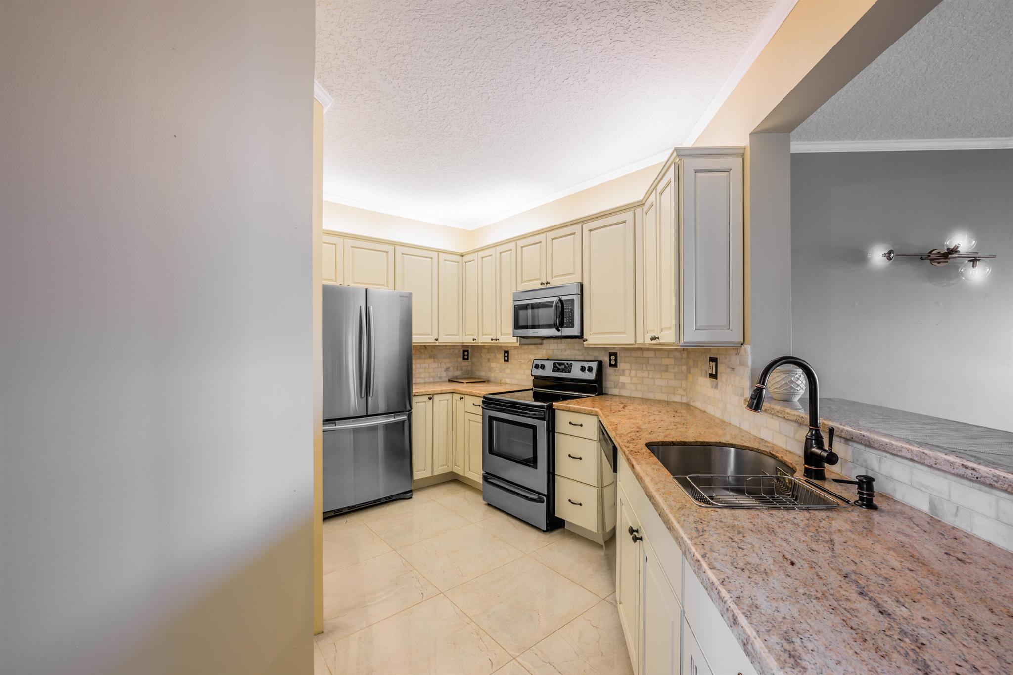 OCEAN TRACE CONDO - Residential Lease