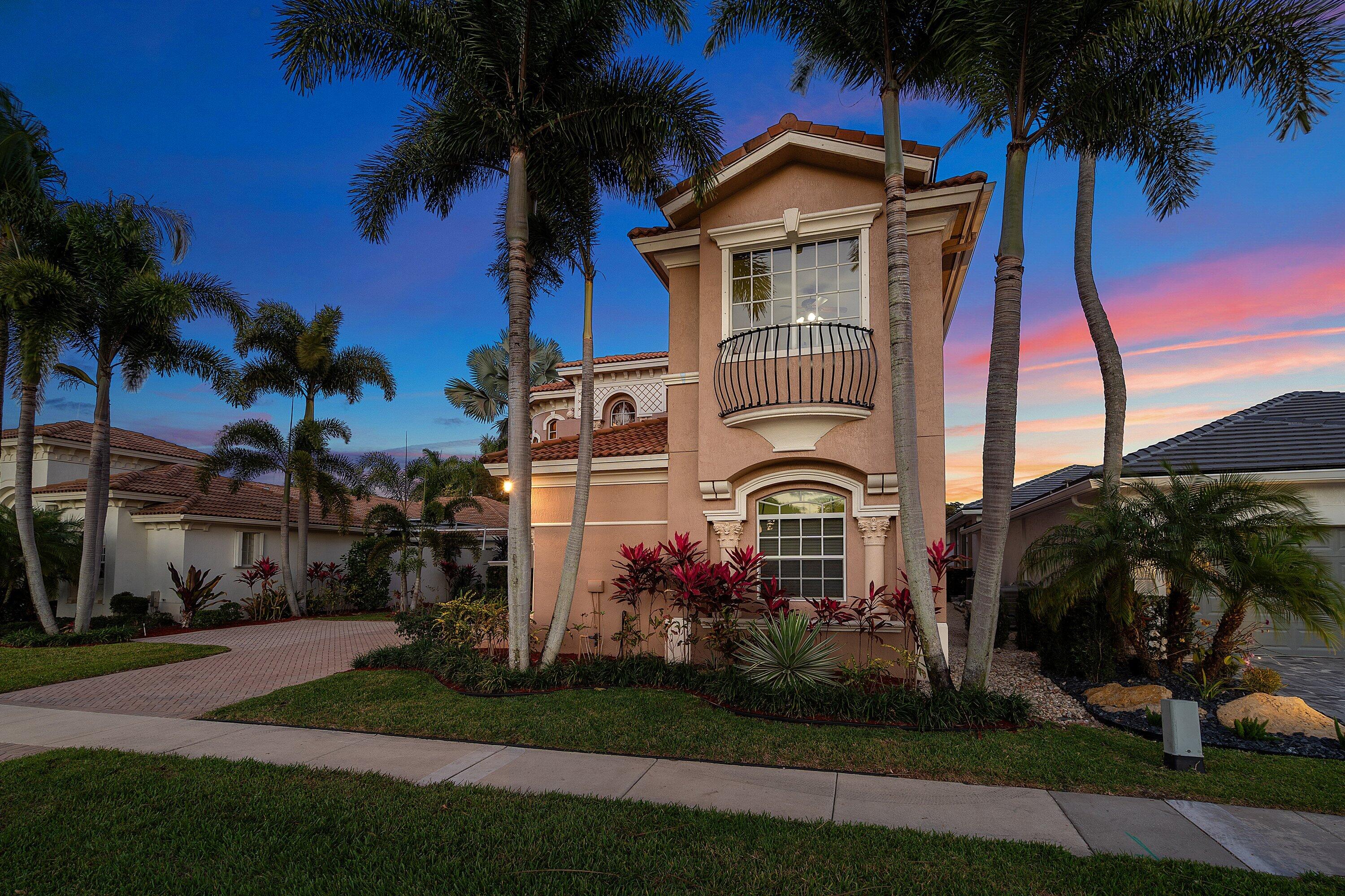 Mizner Country Club - Residential
