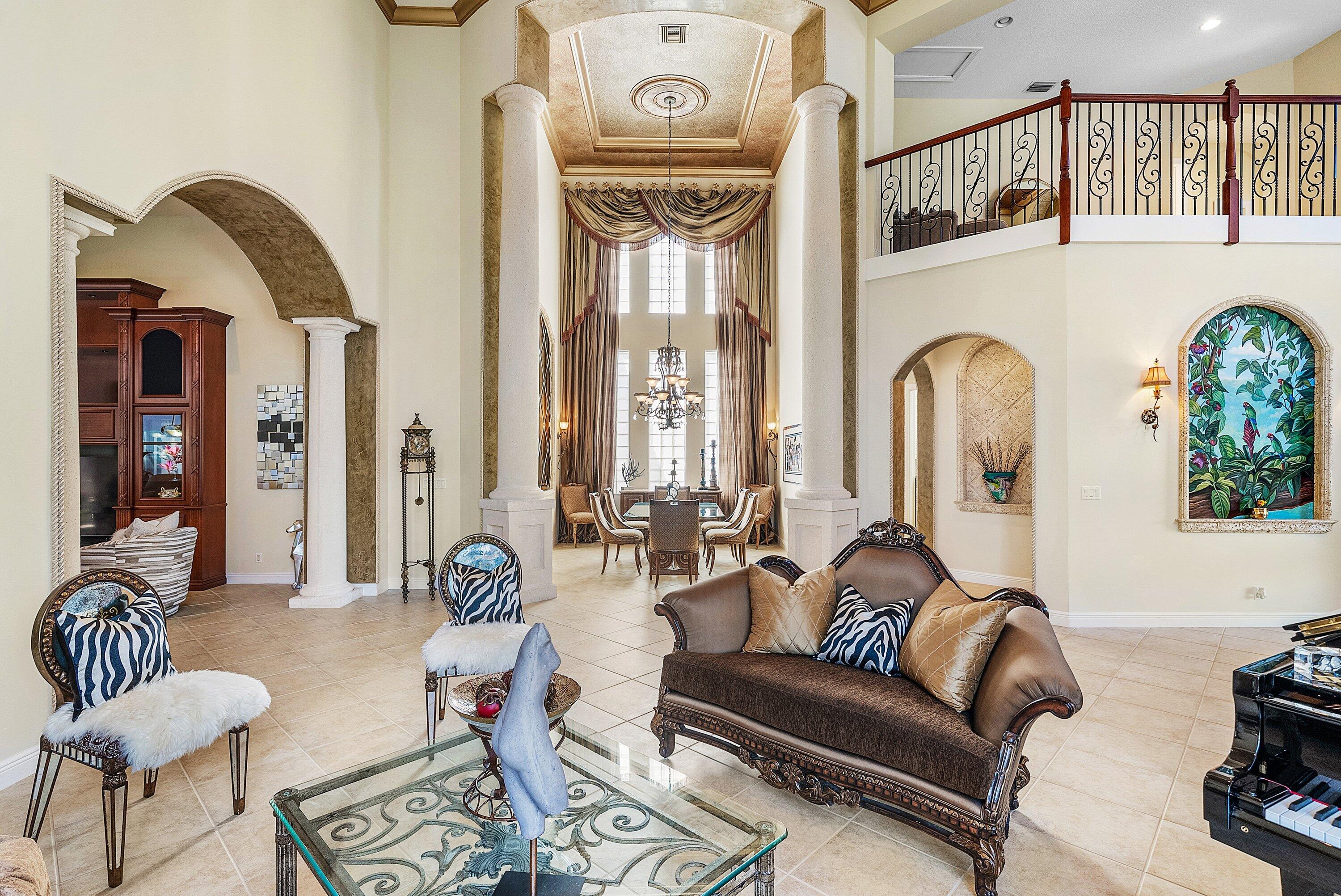 Mizner Country Club - Residential