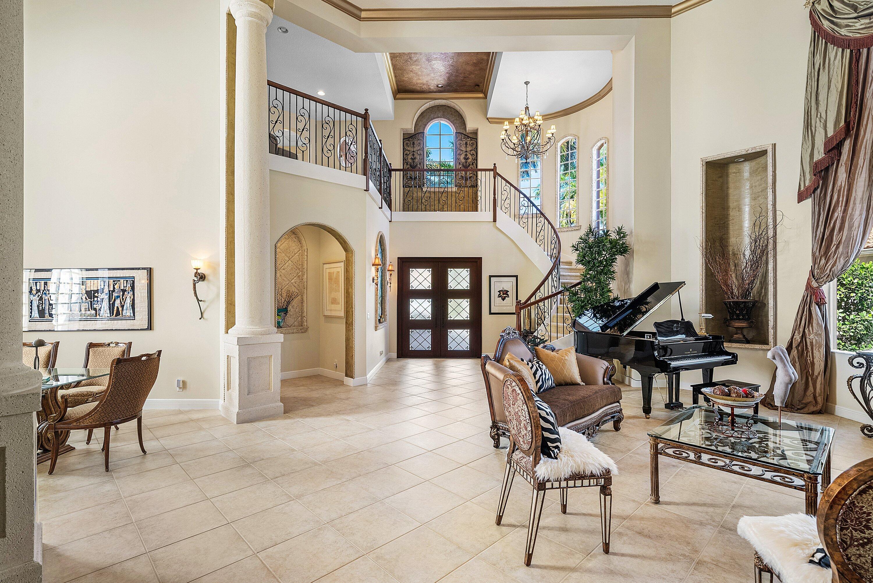 Mizner Country Club - Residential