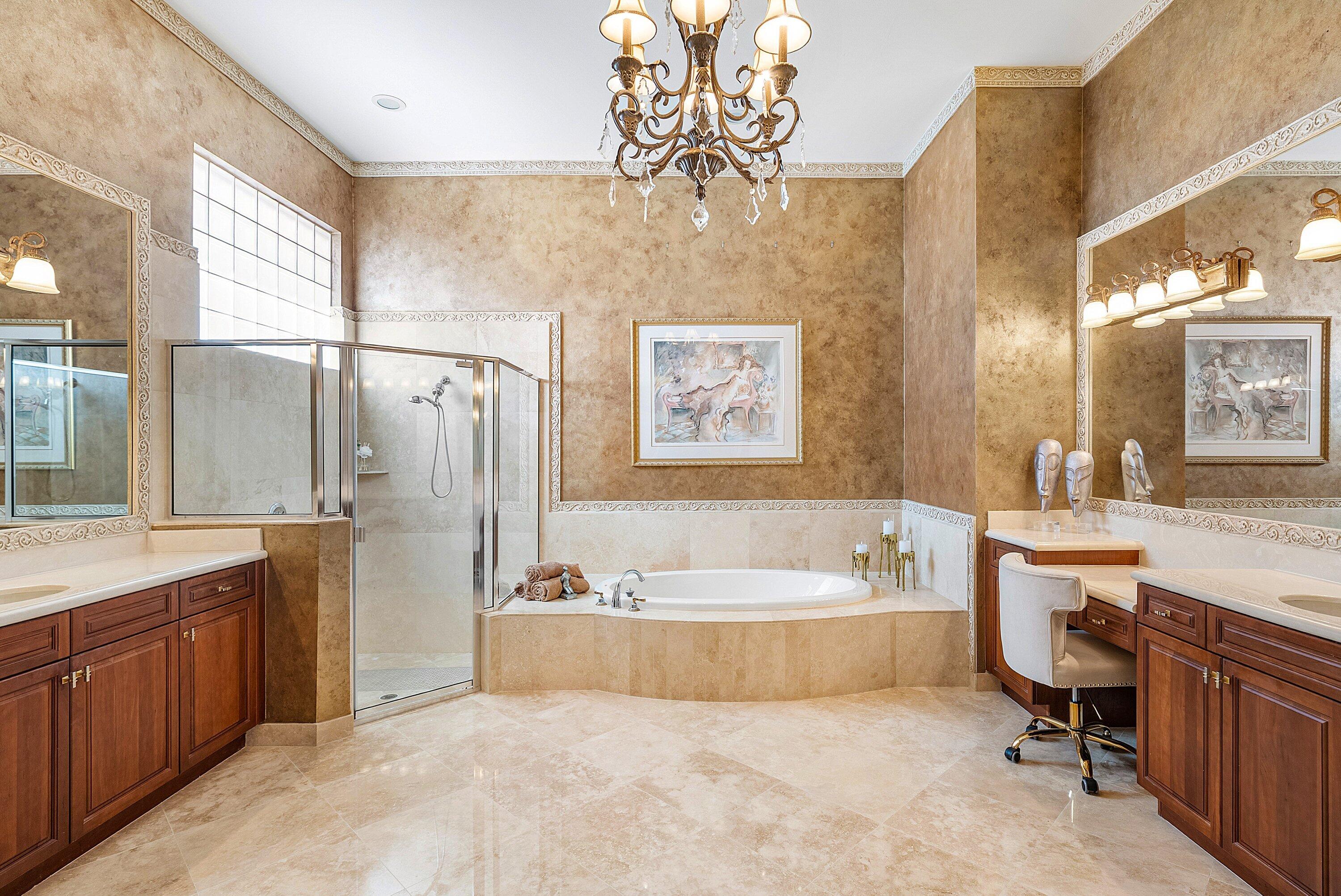 Mizner Country Club - Residential