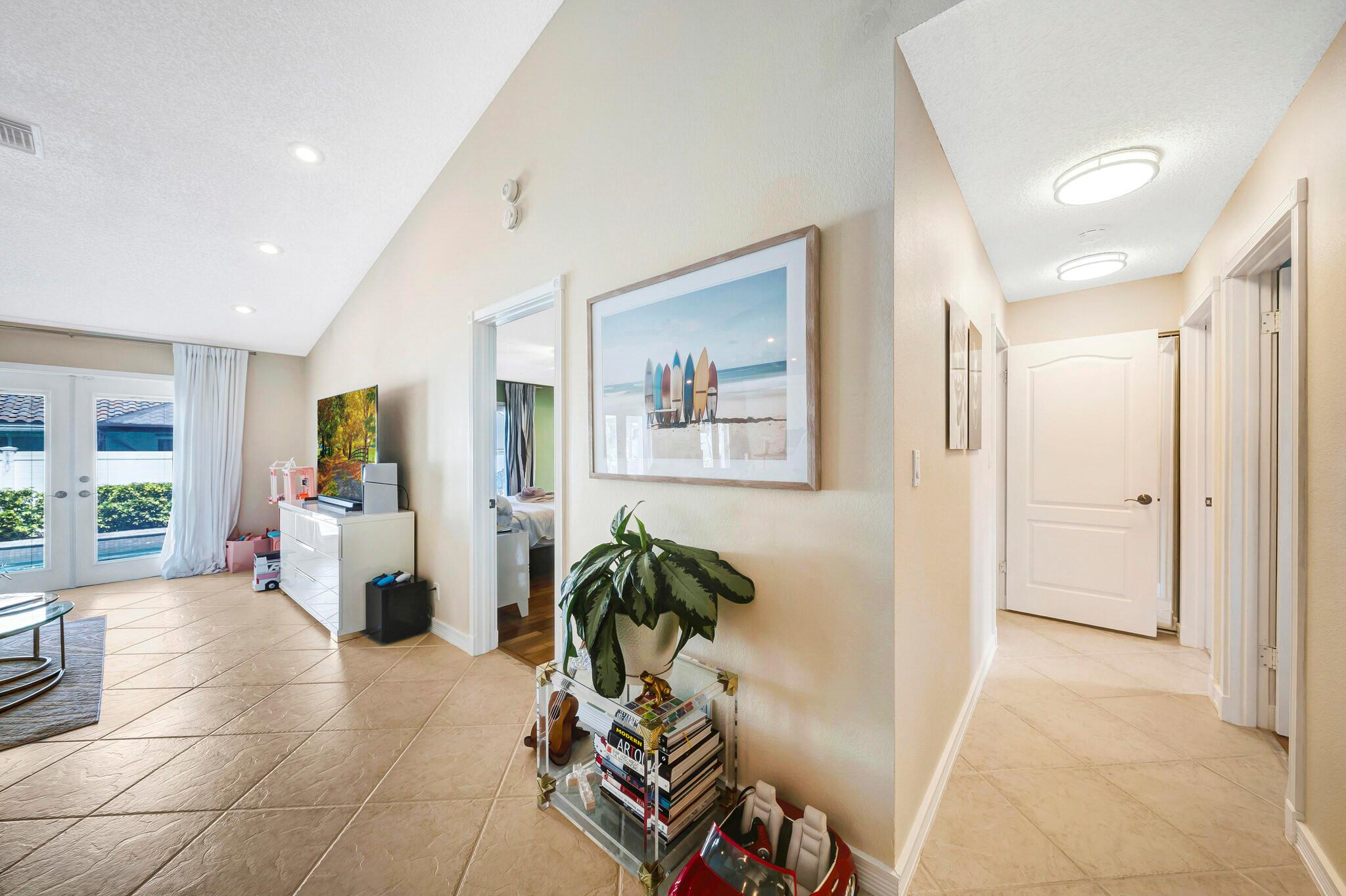 HIDDEN VALLEY SEC 4 - Residential Lease