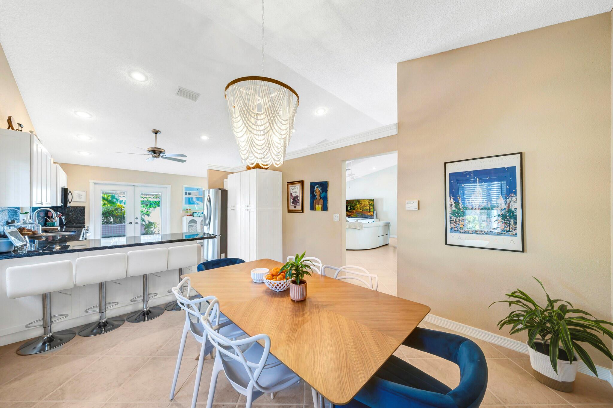 HIDDEN VALLEY SEC 4 - Residential Lease