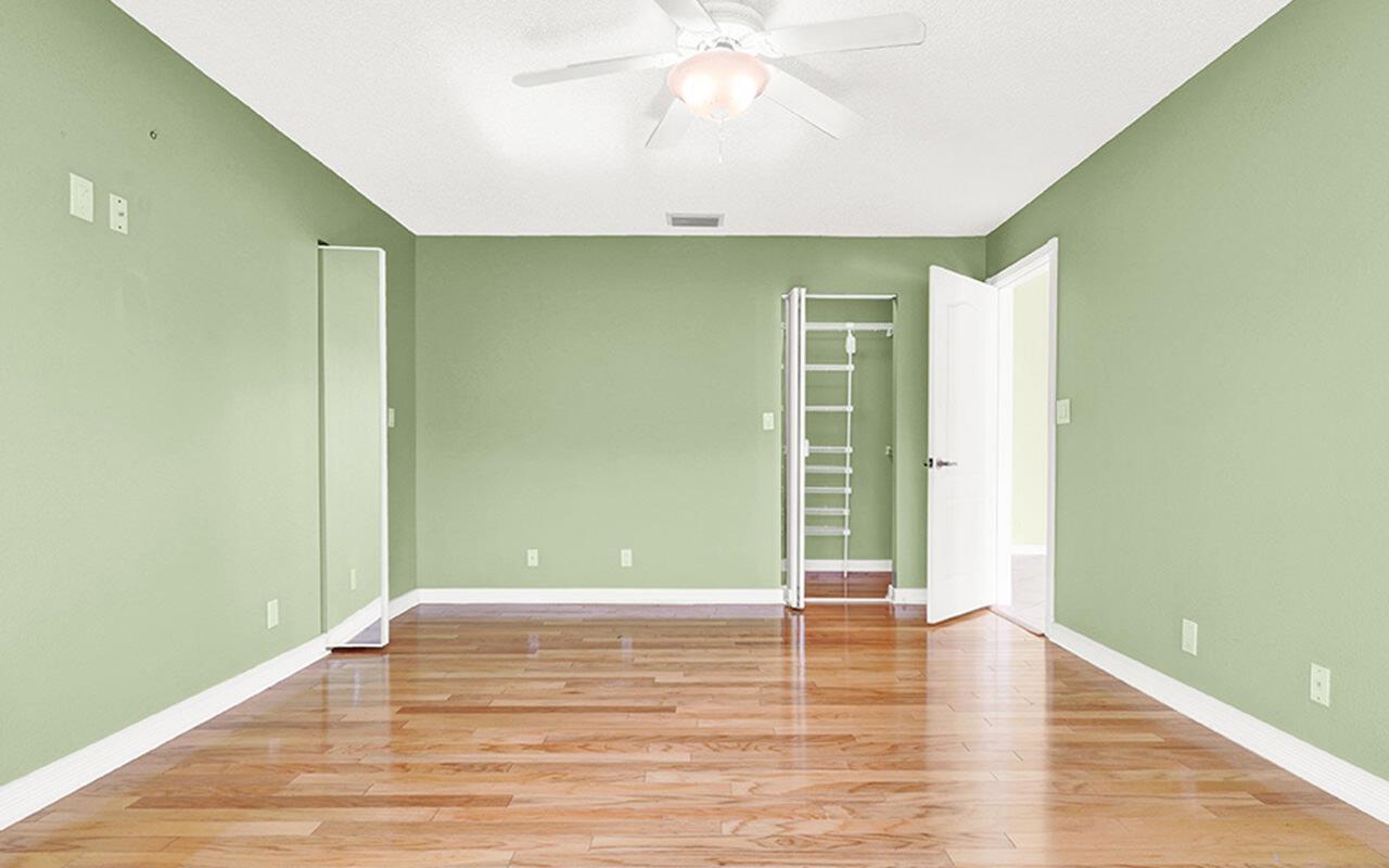 HIDDEN VALLEY SEC 4 - Residential Lease