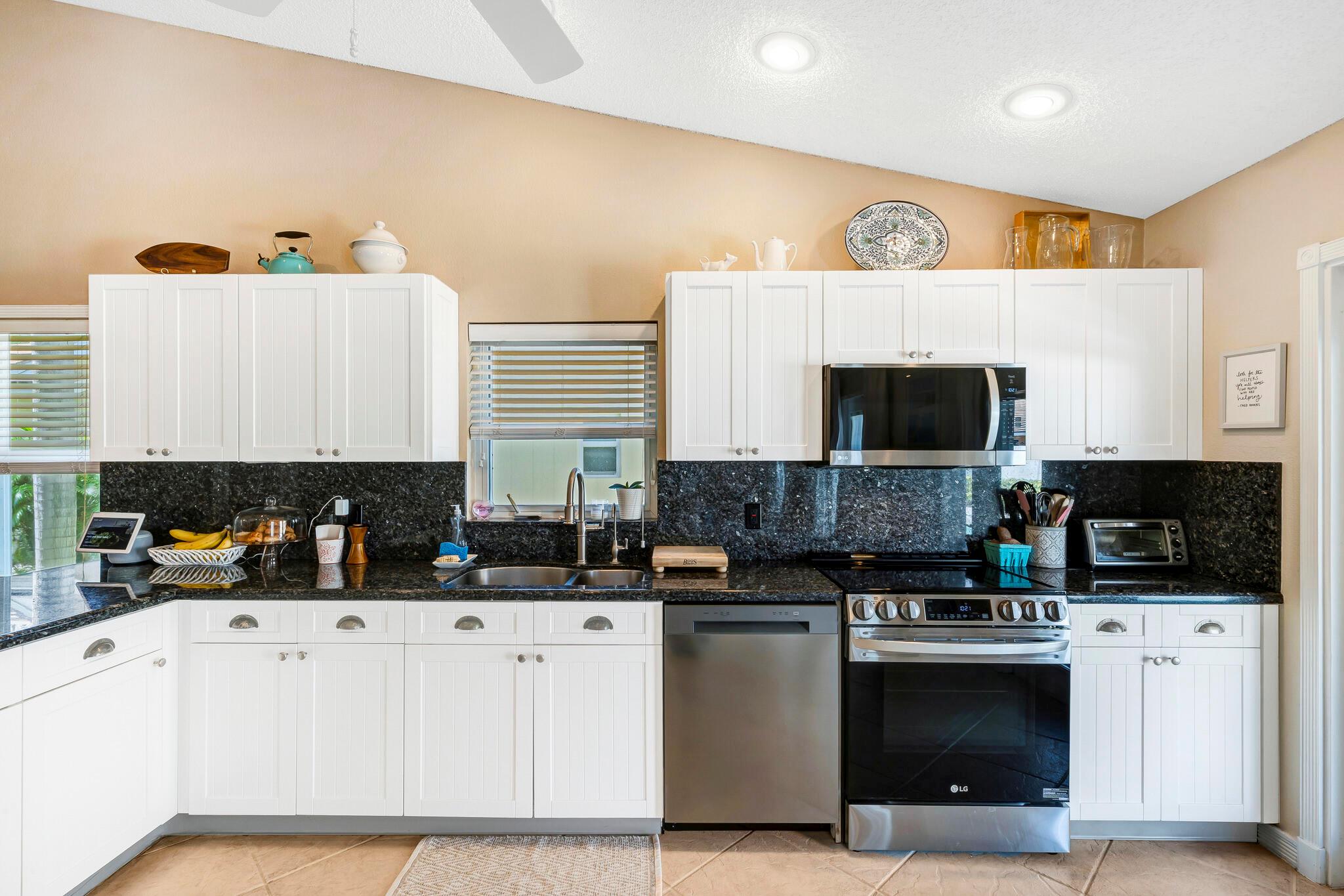 HIDDEN VALLEY SEC 4 - Residential Lease