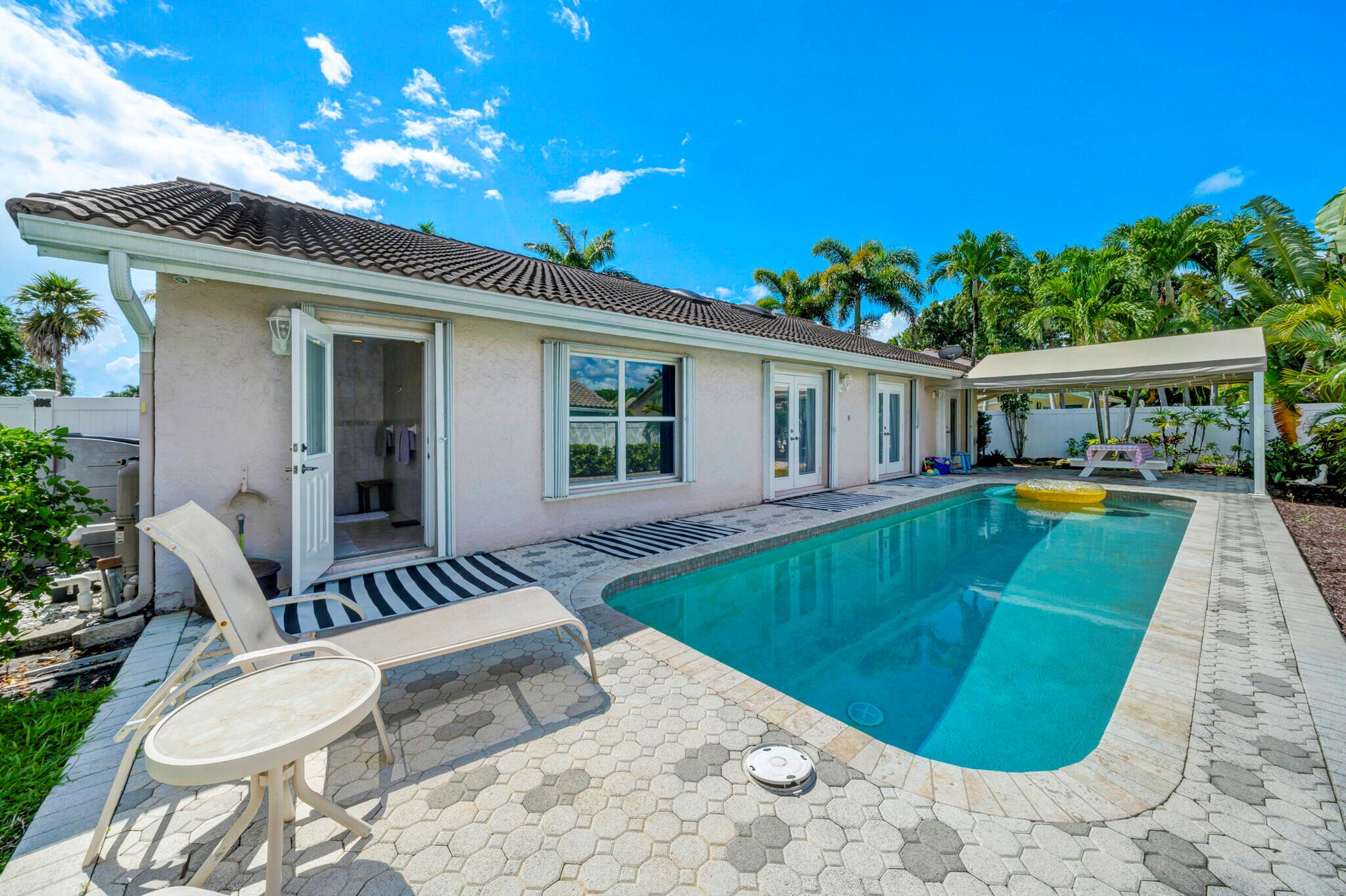 HIDDEN VALLEY SEC 4 - Residential Lease