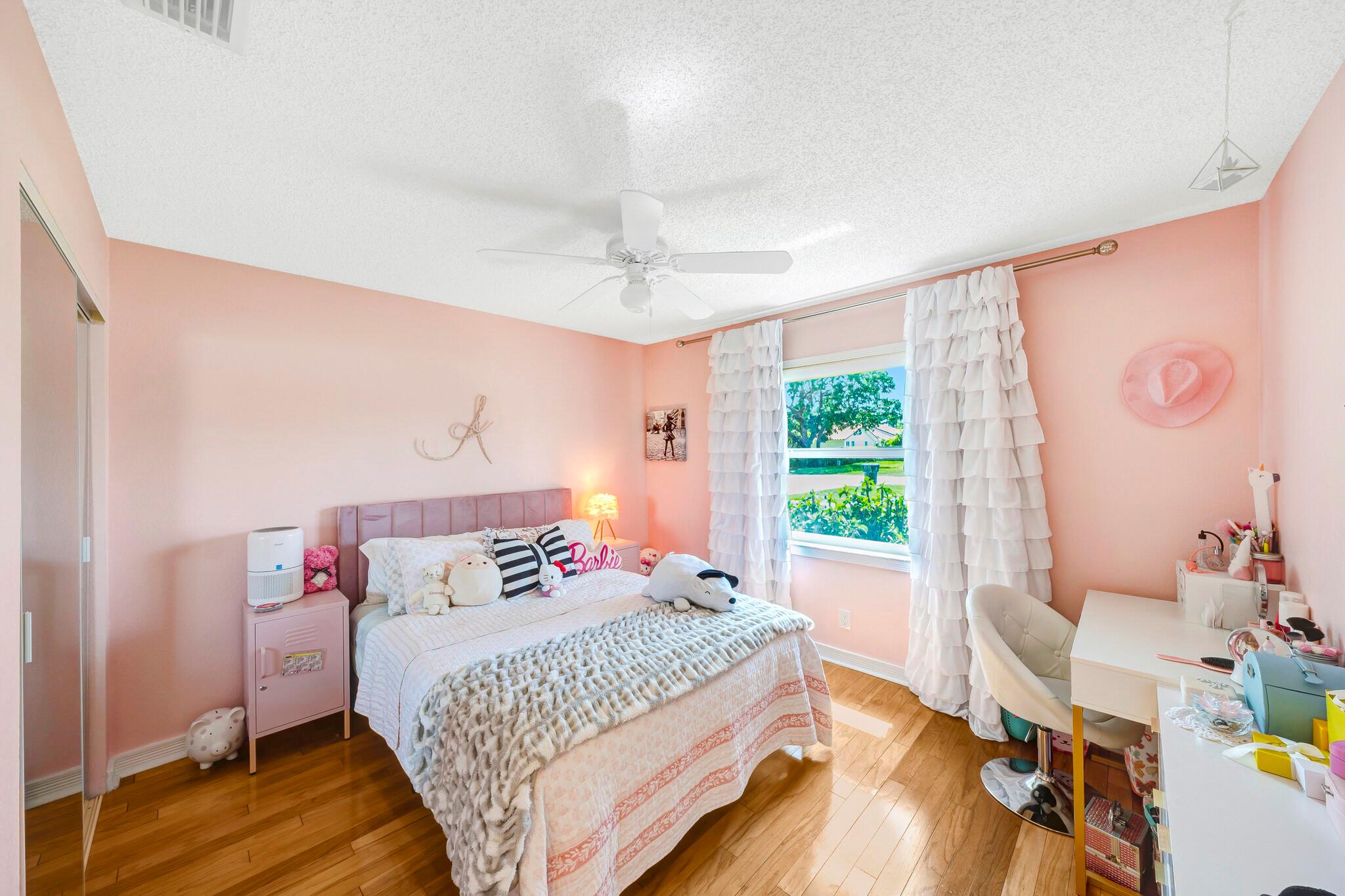 HIDDEN VALLEY SEC 4 - Residential Lease