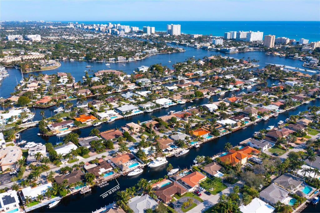 Photo of 2324 SE 9th Street, Pompano Beach, FL 33062 (MLS # F10415673)