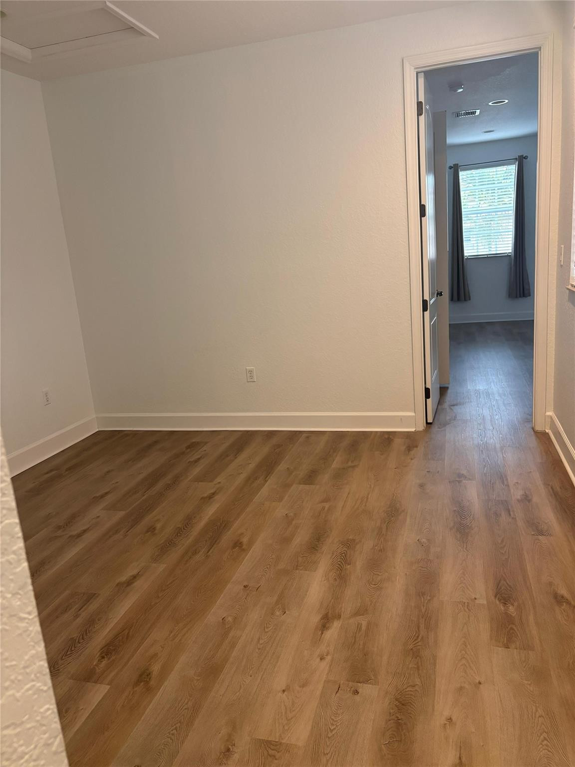 Meadow Pines 173-40 B - Residential Lease