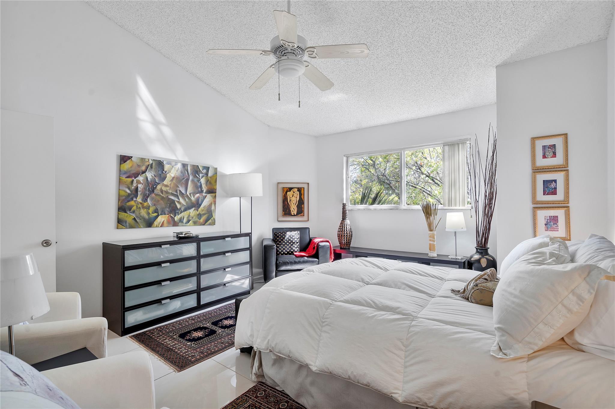 Summer lake - Residential Lease