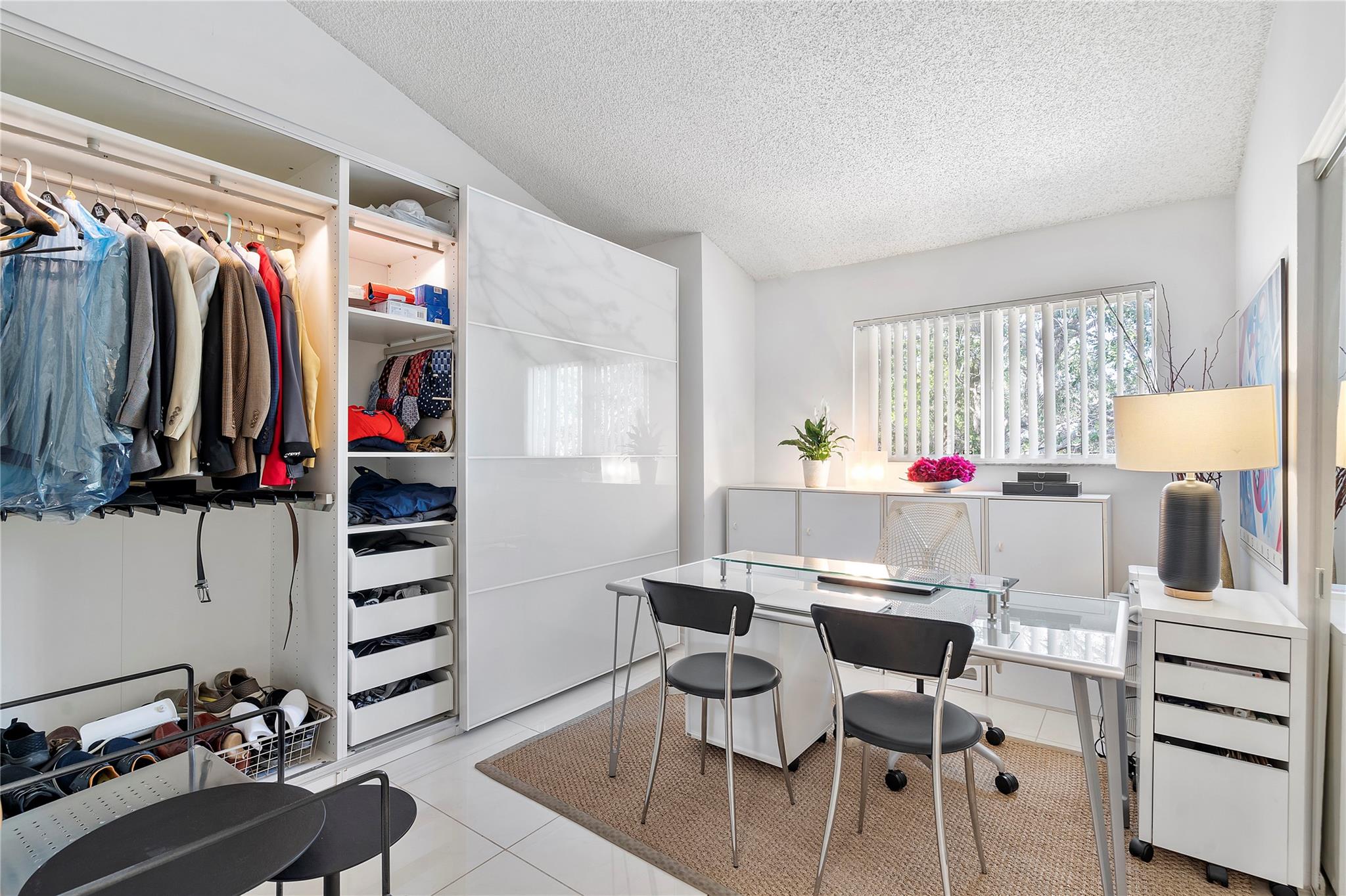 Summer lake - Residential Lease