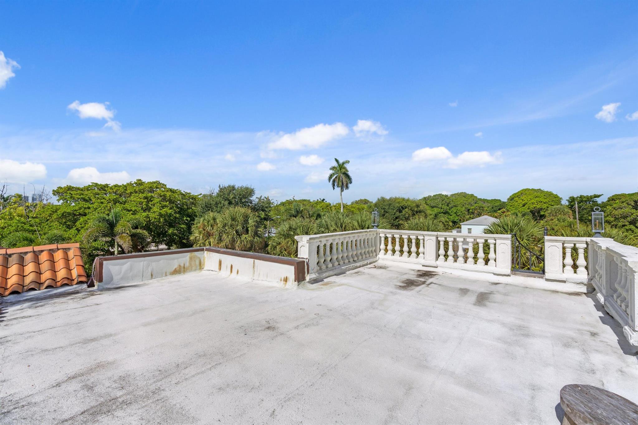 NORTH SHORE TERRACE 1 - Residential