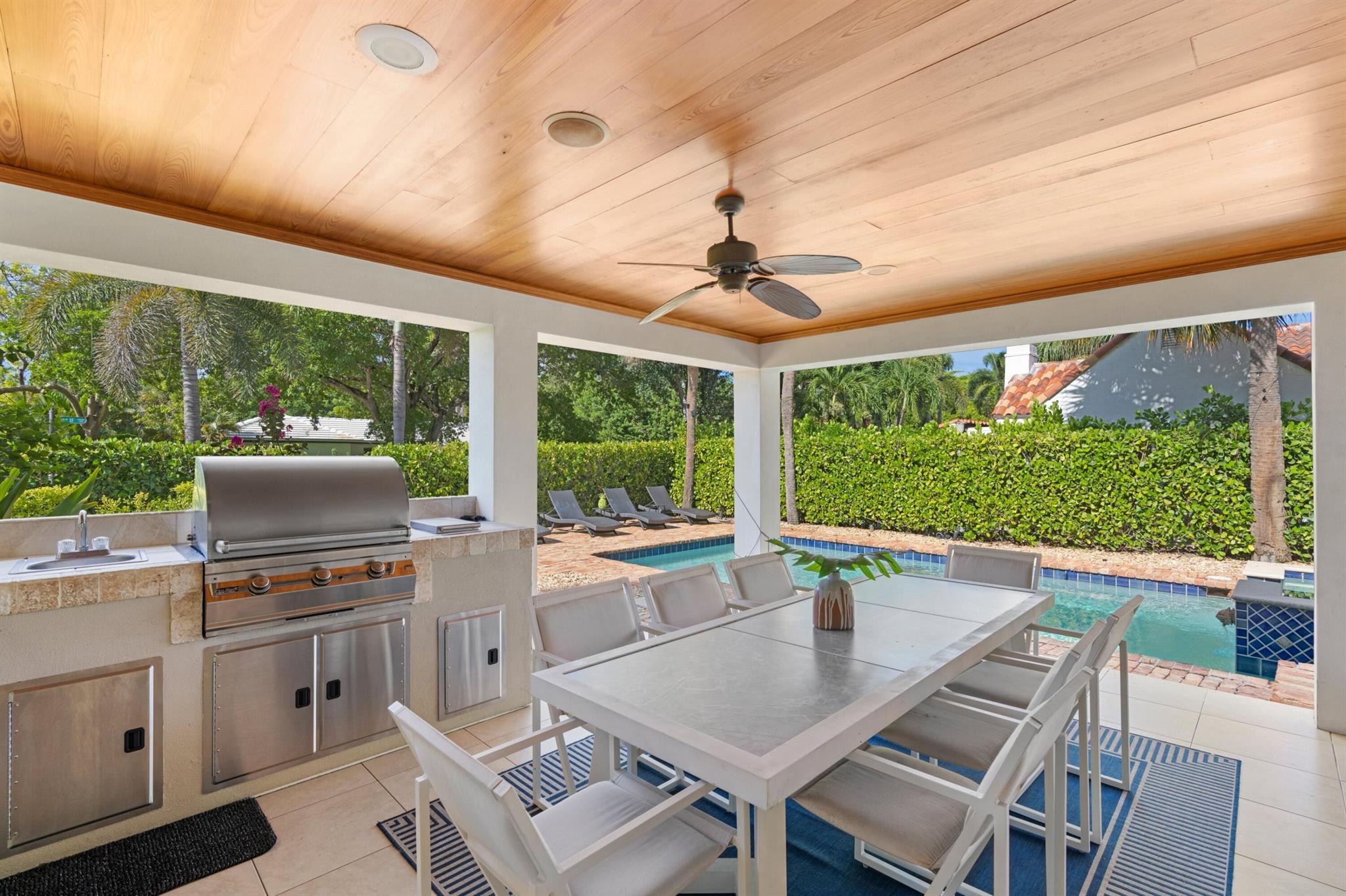 NORTH SHORE TERRACE 1 - Residential