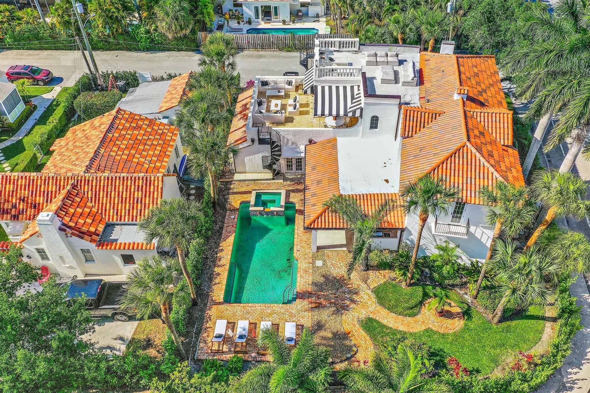 NORTH SHORE TERRACE 1 - Residential