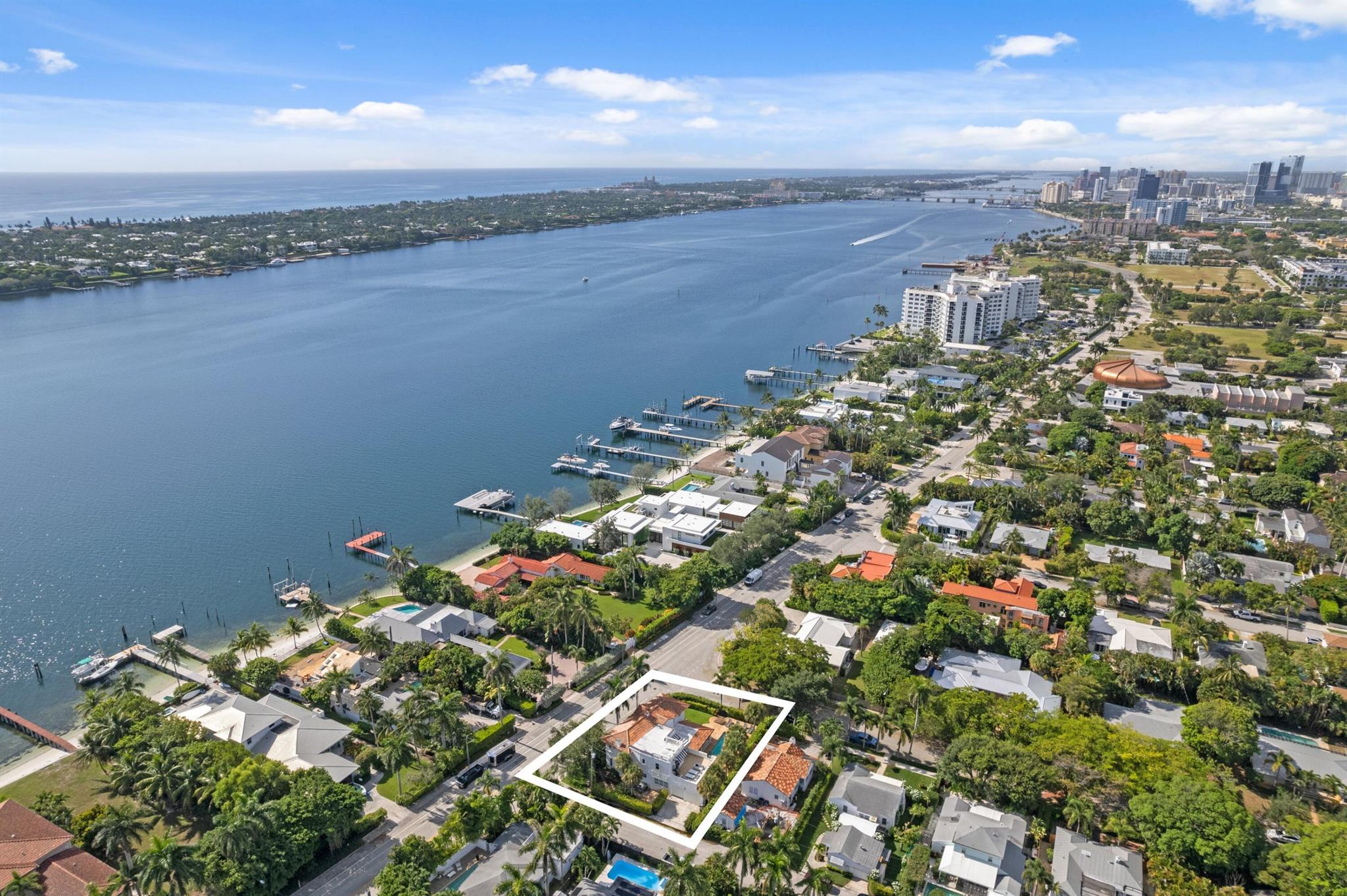 NORTH SHORE TERRACE 1 - Residential