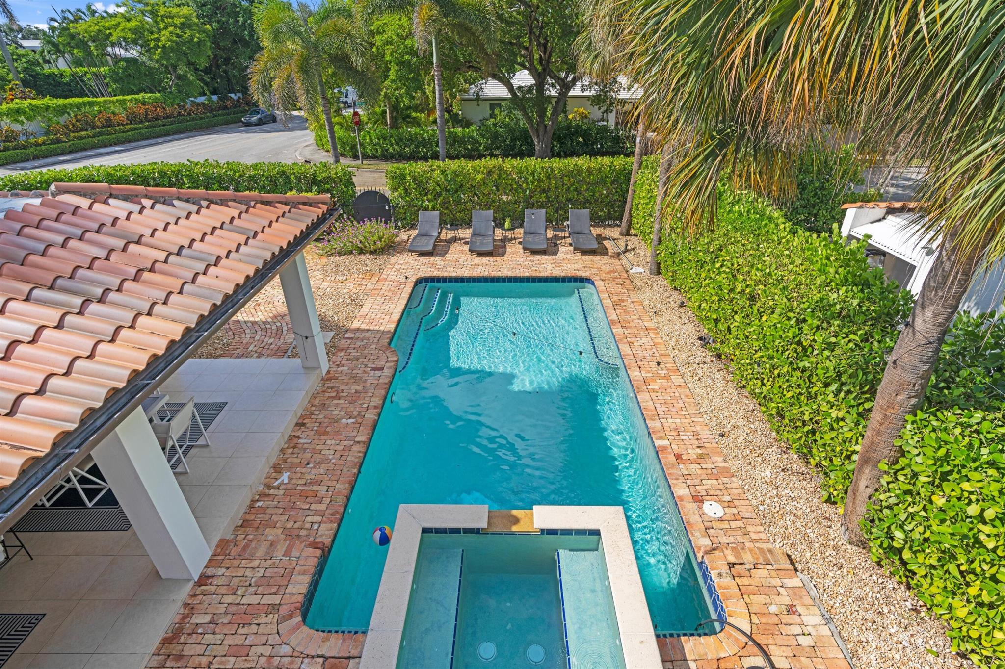 NORTH SHORE TERRACE 1 - Residential